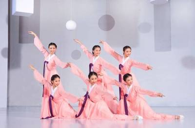 中國少年兒童發(fā)展服務(wù)中心社會藝術(shù)水平舞蹈考級教師新教材培訓【中國舞·金玉段】將于6月在昆明舉辦